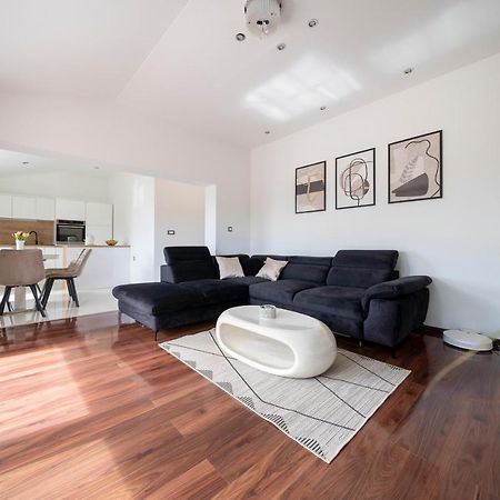 Apartment Absolute Gray Zadar Bagian luar foto