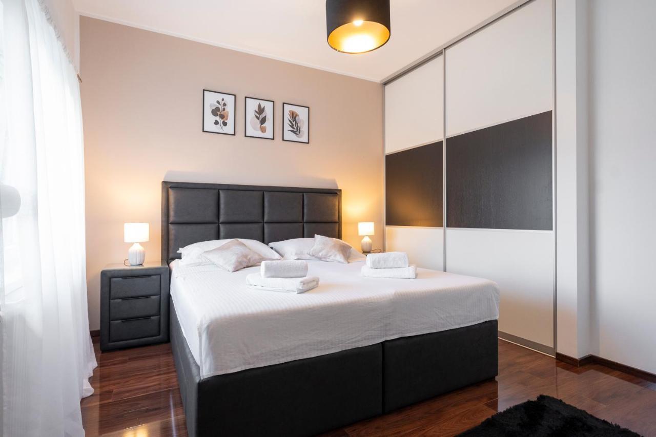 Apartment Absolute Gray Zadar Bagian luar foto