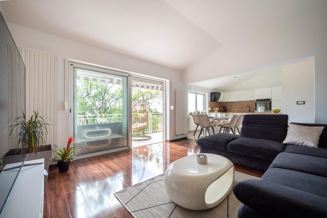Apartment Absolute Gray Zadar Bagian luar foto