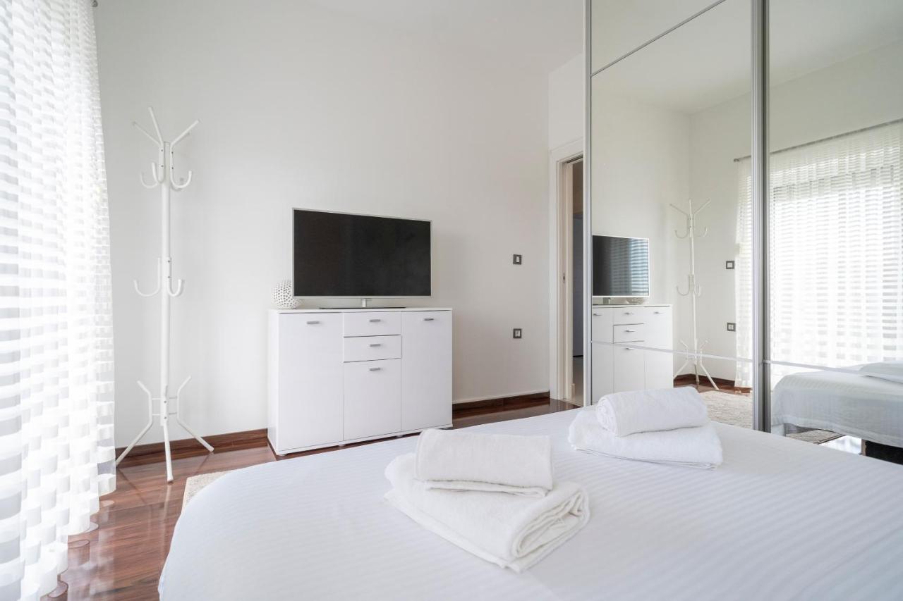 Apartment Absolute Gray Zadar Bagian luar foto