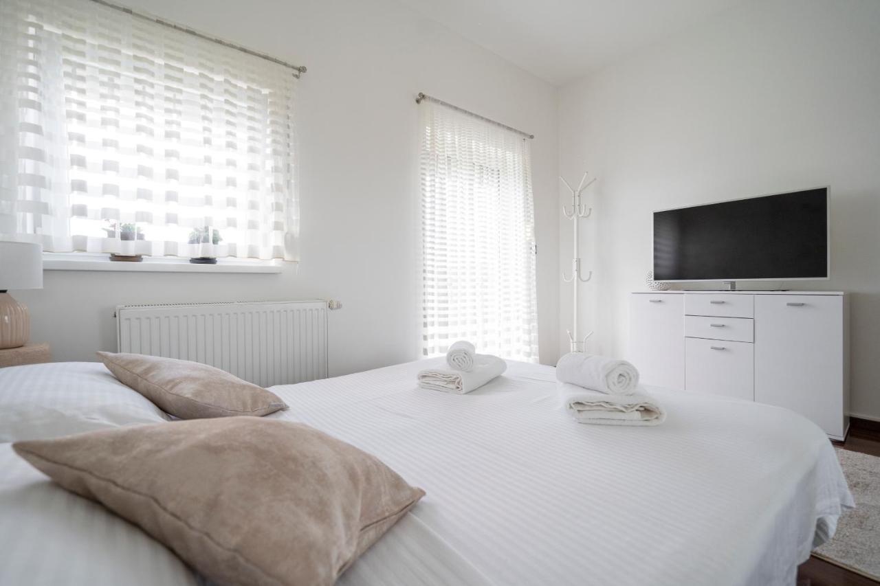 Apartment Absolute Gray Zadar Bagian luar foto